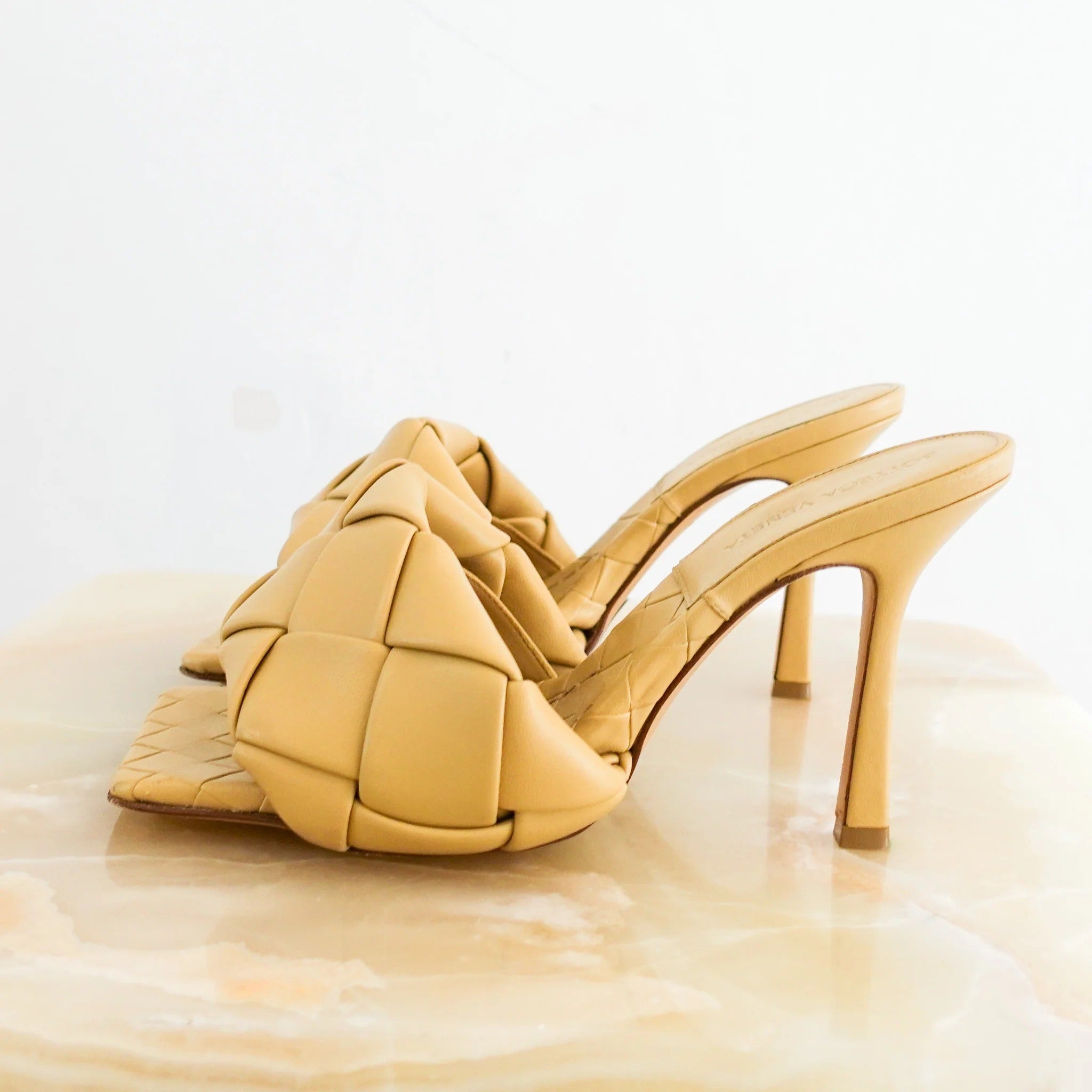 Veneta Padded mules